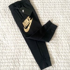 Kids Nike sweat pants